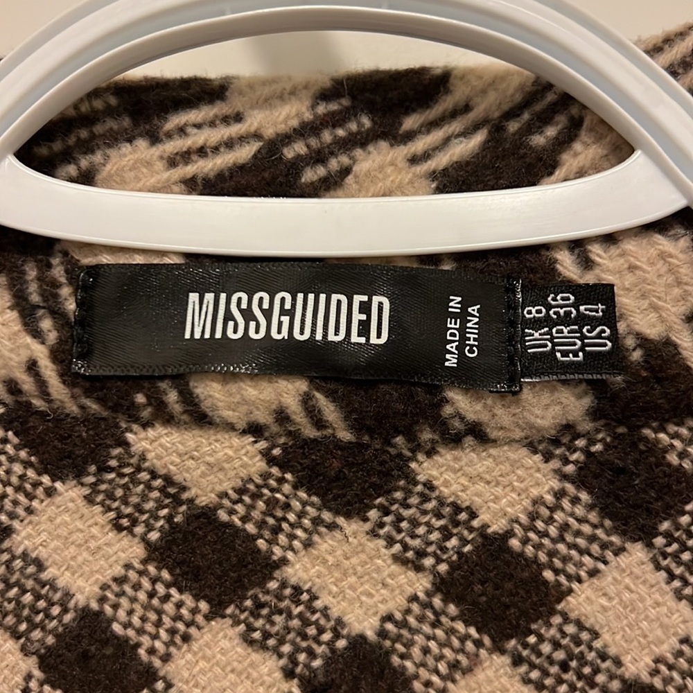 Missguided Oversized Shacket - Picture 4 of 4